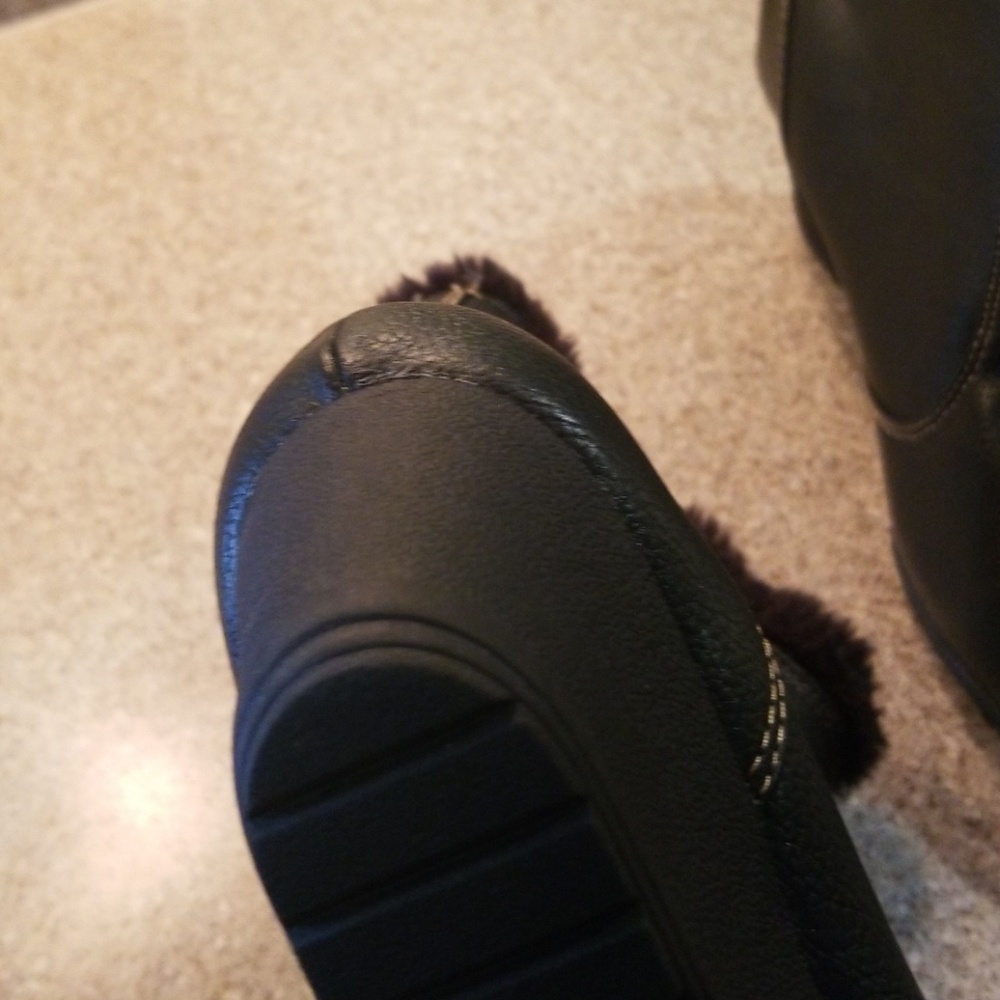 Ladies booties - Picture 3 of 4
